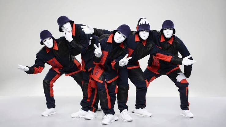 misskhaite's tweet photo. “did we make it?” “yes, we did.”
BINI KARMA D-1
#BINI #MaskShadesCap #OneForBINI https://t.co/bO52VQpVsr