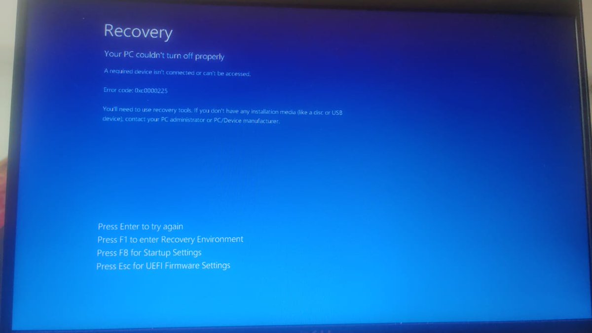 Gyanp's tweet photo. #CrowdStrike 
BSOD for systems (Windows) with CrowdStrike installed. #BSOD https://t.co/gzmNwakFFd