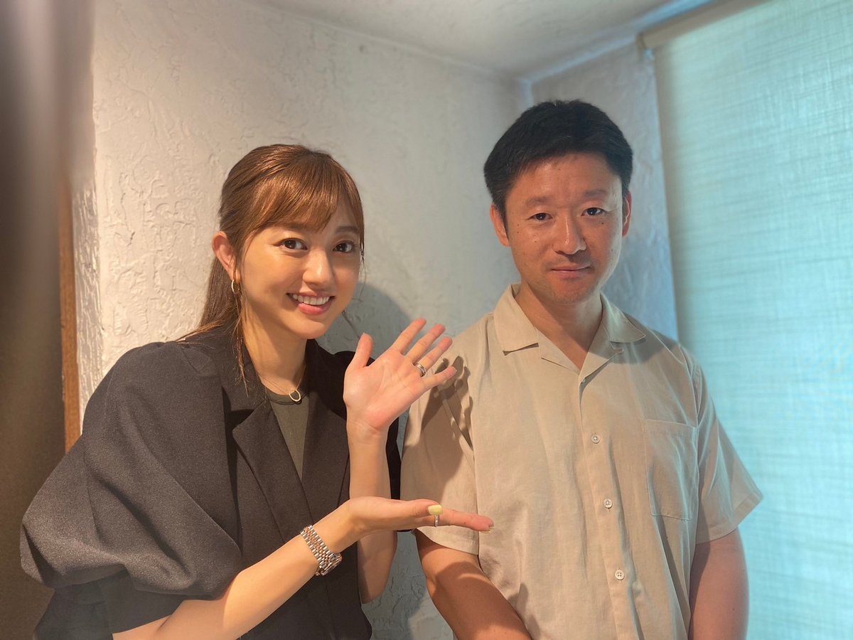 amiweekend1314's tweet photo. おはようございます！
今日AM11:30～
第16回オンエア！
ゲストに、
ダイエット商品 口コミサイト  
#ダイエットカフェ 代表  
#福田尚広 さんをお迎えします。
@dietcafejp 
お楽しみに♪

#菊地亜美 #あみweekend 
#どうとんぼり神座 
#ラジオ大阪 #mamagirl
https://t.co/0mk4wvcdpK https://t.co/XjwjoyYWYb