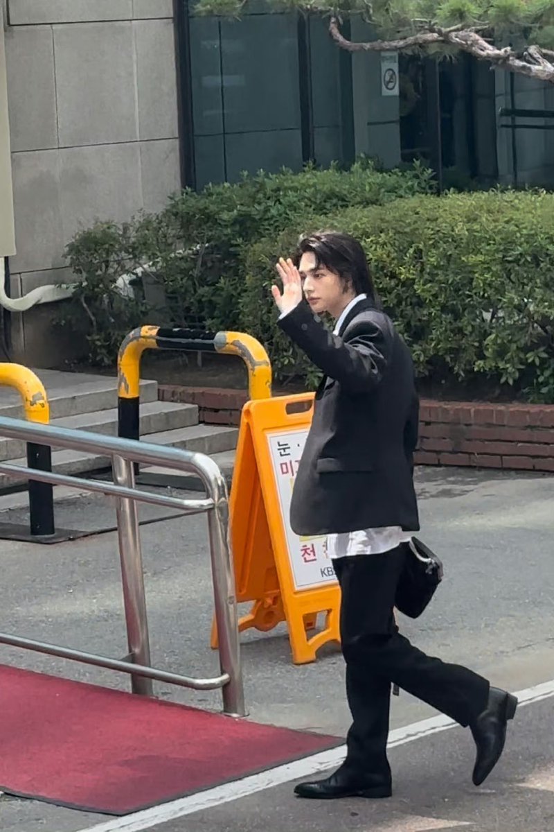 이게 출근길 폰카라니