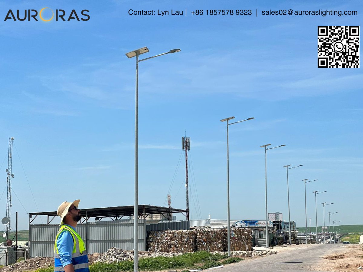 lynlau6's tweet photo. 80W solar street light installation by Iraq team, 10m pole height high efficiency lamps~
Contact: Lyn Lau
+86 1857578 9323
sales02@auroraslighting.com
#streetlight #solarpower #iotsolarlight #motionsensorlight #streetpost #streetpole #solarpole #solarmast #verticalsolar https://t.co/Q6wsgZH0On