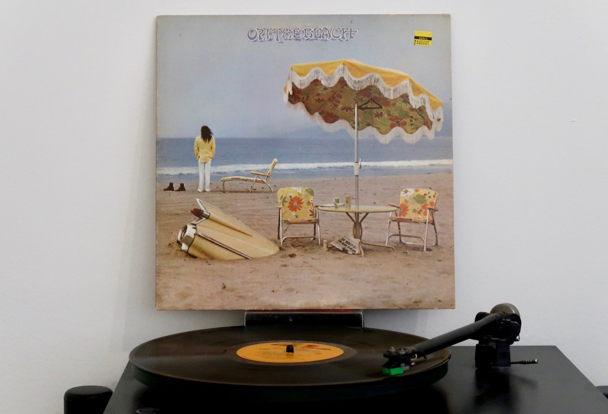 Happy 50th birthday to Neil Young’s magnificent On The Beach, released on this day in 1974
▶️🎧 open.spotify.com/album/3w5Hok05…