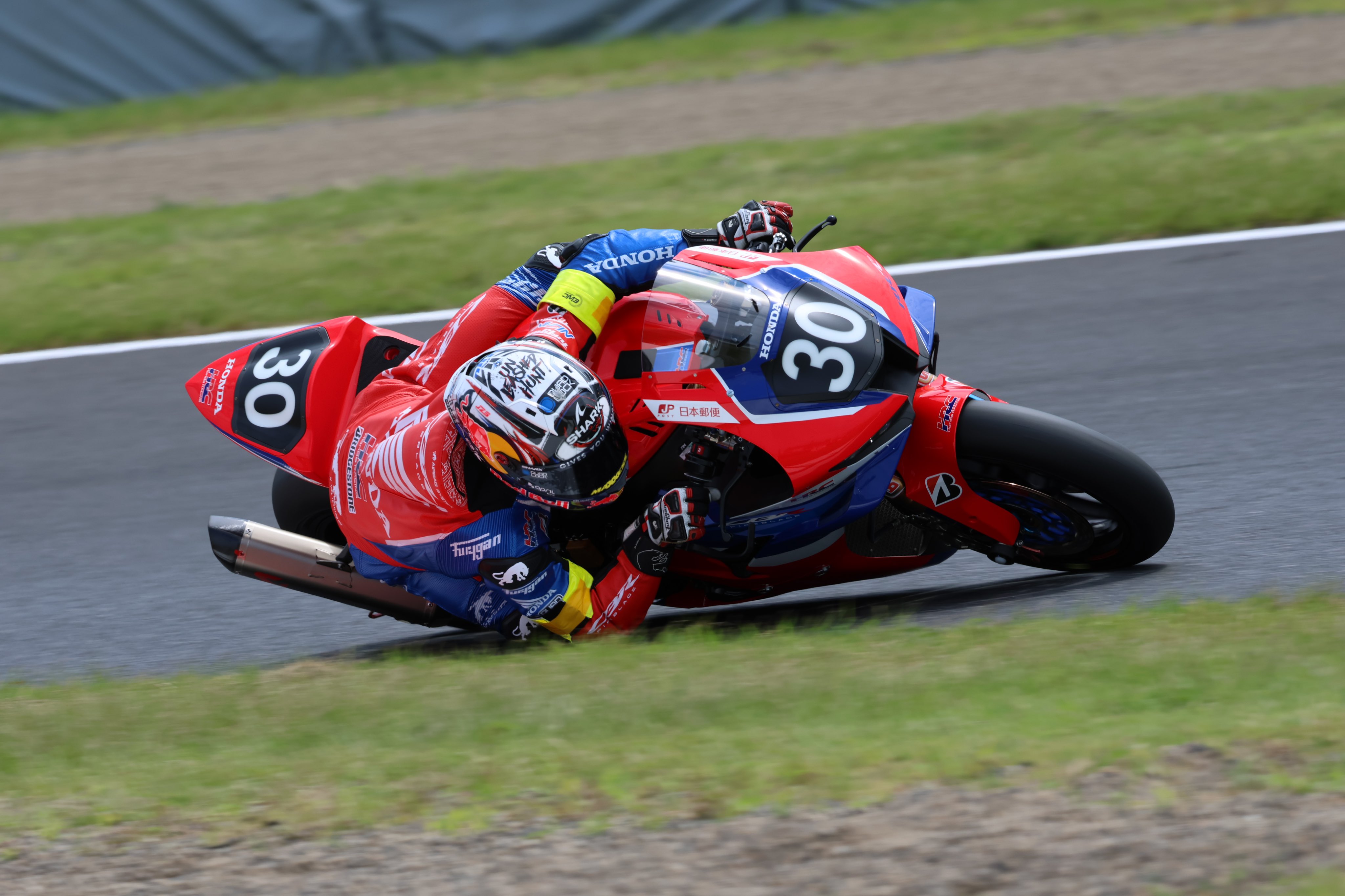 福袋・半額ポスター - クリーニング屋さん専用の通 鈴鹿サーキット Suzuka Circuit on X:  テント・タープ