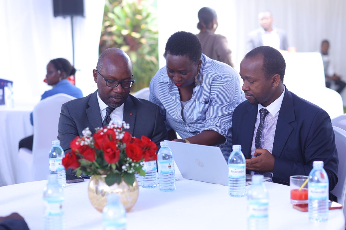 TotalEnergiesUG's tweet photo. #HappeningNow
Q2 @TotalEnergiesUG -Tilenga Supplier Development Workshop.

Theme: Strategic Partnership as a Means for Ugandan Companies to Enhance Their Capabilities for Sustainable Participation in the #TilengaProject.

📺LIVE on YouTube: TotalEnergies Uganda https://t.co/VoYRzSWTzx
#CreatingSharedValue