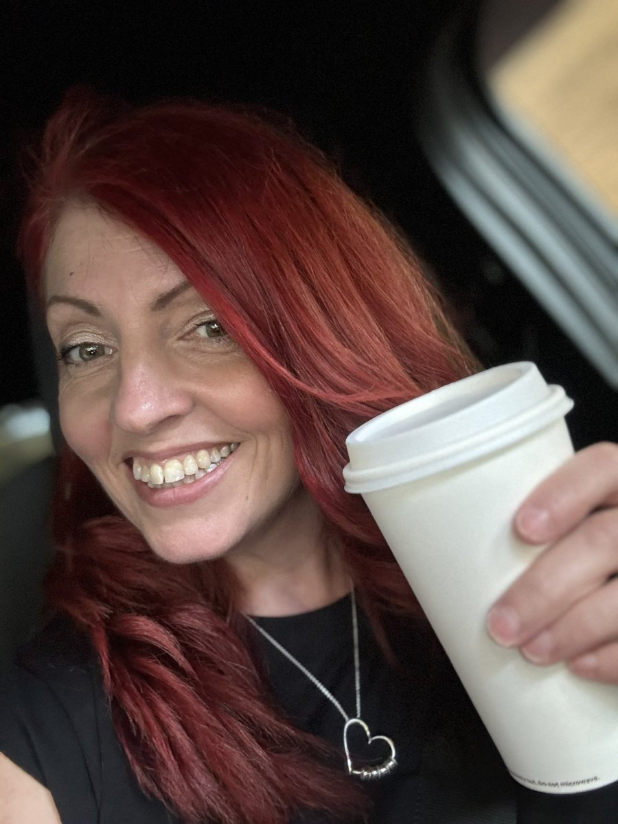 jothorpe1005's tweet photo. @tokyoheather87 @runningpunks #passengerprincess #rumpus #skinnydecaflatte 👌🏻 https://t.co/EDwZCcSd4r