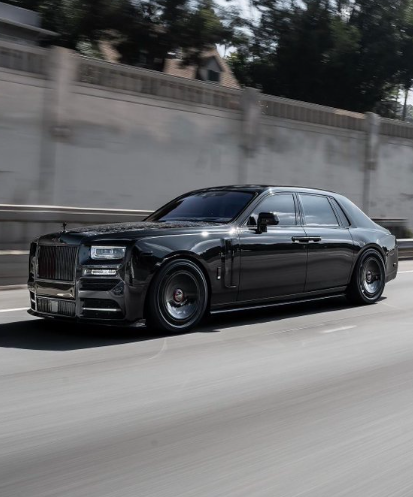 MNehad996's tweet photo. Rolls Royce phantom, excellency of everything, 
you know you can rent a car via #worldtripdeal 
 World Trip Deal in Dubai and anywhere.
https://t.co/qmDJDYiaXO
 World Trip deal 🔼 https://t.co/lSAJf3xyO3