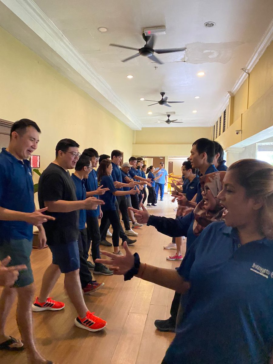 Integro9's tweet photo. Our @Integro9 Malaysia team just wrapped up an incredible team-building trip to stunning Cherating, Pahang! Over three action-packed days, they bonded through fun activities, solidifying their connections and supercharging their work chemistry.

#Integro #Malaysia #TeamBuilding https://t.co/ISeFvJhG6v