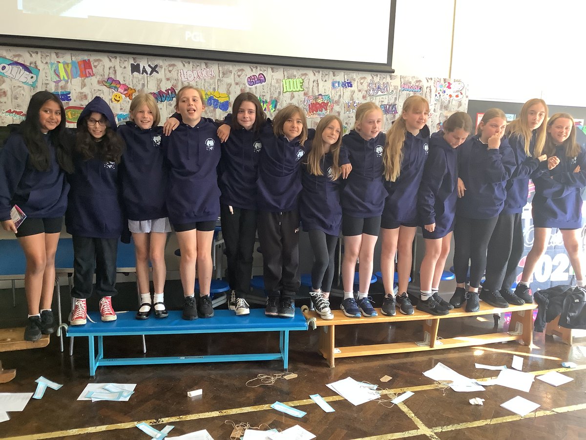 PottenEndSchool's tweet photo. Year 6 Leavers - we wish them all the best for their new schools in September. https://t.co/GyhRHsd8ec