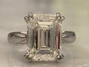 PriceScopeInc's tweet photo. This week for #ThrowbackThursday we are featuring @Whiteflash Solitaire Emerald Cut Diamond Ring by PriceScope Member, diamondlove123 back in 2018.
ππΌ View More Images (FREE) - https://t.co/KsOuC5M4at
#tbt #whiteflash #solitairering #diamond https://t.co/0p7hMPNZzb