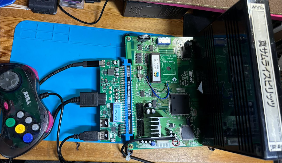 hide_loopcube's tweet image. [EASY-ARCADE2 v0.3動作確認]
『真サムライスピリッツ』
EASY-ARCADEのボタンアサイン変更は
・複数ボタンに同アサイン(例:XとZにAボタン）
・一つのボタンに複数アサイン(例:ZにAとB同時押し)
が可能なのでサムスピ6ボタンプレイも簡単にできた!!
#EASYARCADE #自宅ゲーセン #アーケード基板