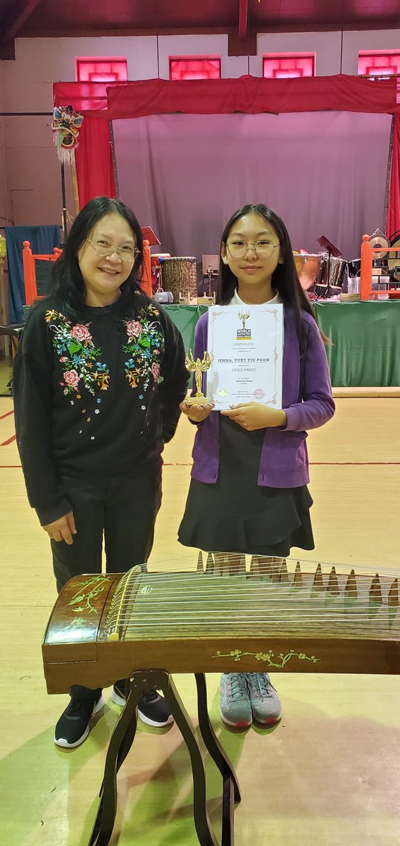 Congratulate to my guzheng student awarded a gold prize for her guzheng playing in a music competition.