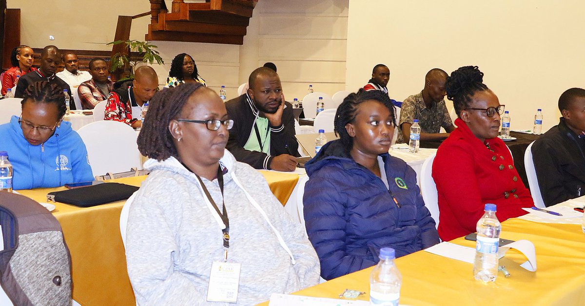 ICPAK_Kenya's tweet photo. Final Day|Session 1 : Linking sustainability to financial disclosures

CPA Steve Mwereria, Senior Manager, @EYnews 
#IFRSMasterClass ^CA https://t.co/QIvtgGmSTX