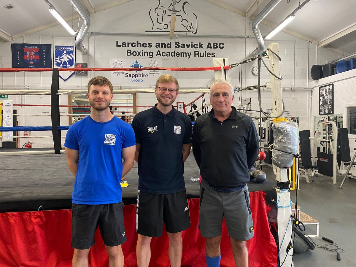 EmpireFightingC's tweet photo. Great to be at Larches & Savick Boxing Club this week! 🥊
#UKNetwork #NorthWest #GrowingImpact https://t.co/UfpFTFrzh2