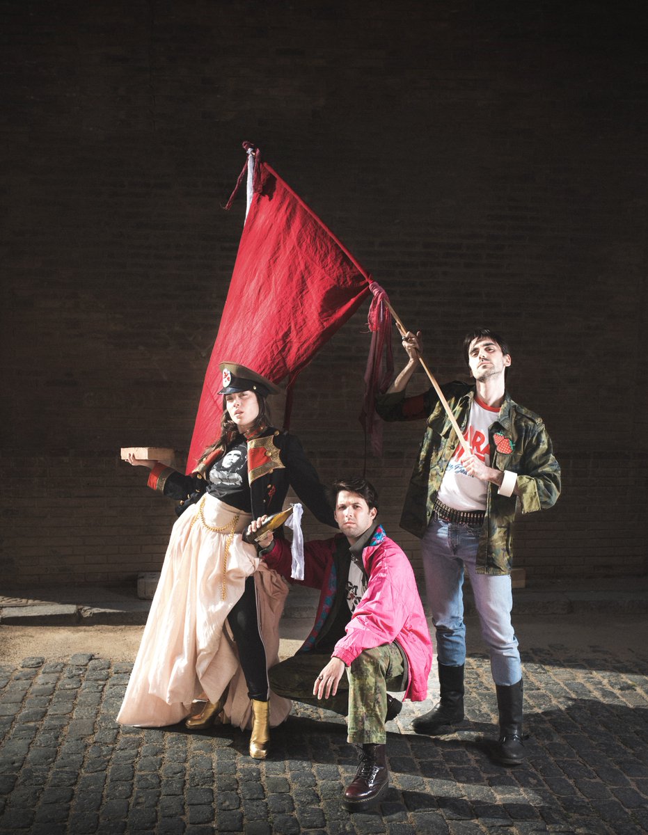 EnPlatea's tweet photo. Marcos Muñoz trae su #crítica de ELS MISERABLES, obra que ha podido verse en el @elTantarantana de #Barcelona dentro de la programación del @grecfestivalbcn https://t.co/3xrKr3Kham @MiguelMasFIol @Lluisoliver #GerardFranch #MelSalvatierra #fabricacreacio @KalElelVigilant https://t.co/EsY6OSuh9S