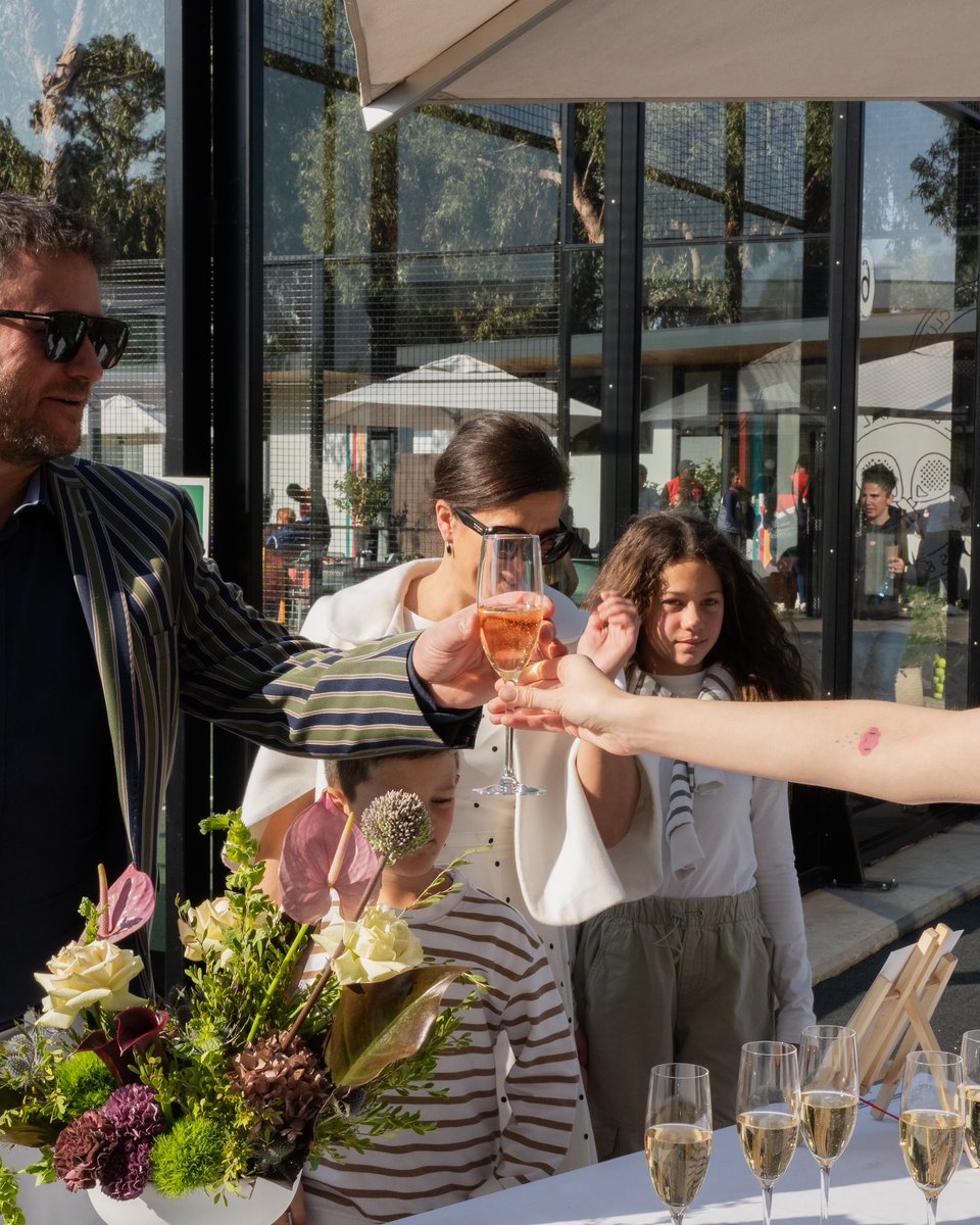 Great Domaines tweet media