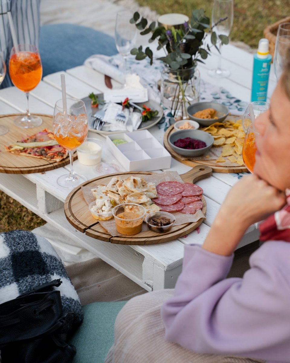 Great Domaines tweet media