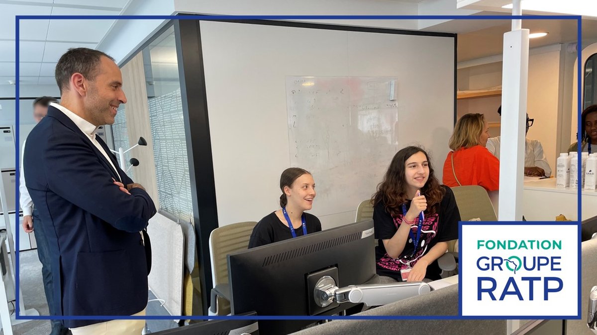 fondationratp's tweet photo. [#InsertionPro] 16 participantes du programme #JUMPINTECH 2024, soutenu par la #FondationGroupeRATP, sont venues à la rencontre des équipes de la Direction Digital et Innovation du @RATPgroup afin de découvrir leurs métiers, projets et outils de la #tech et du #digital 💻. https://t.co/YAPzMuyUyb