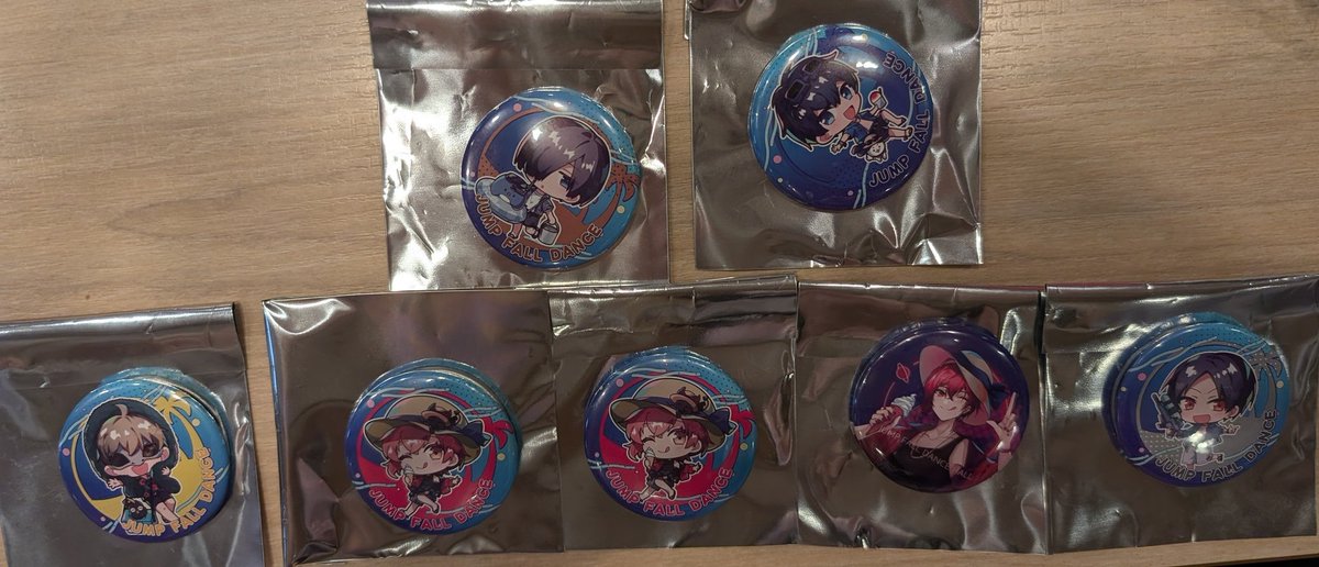 とびユニ JFDH 缶バッジ 譲渡 交換

譲▶画像のもの(上段をお求めの方は下段を含む3以上のお取引のみ

求▶🎲

本日JFDH会場付近でお取引可能な方のみ。
お気軽にお声がけください。
 #JFDH4