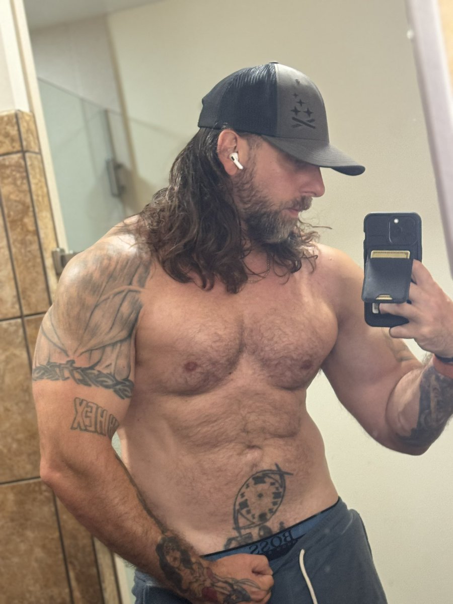 XavierMuscle (28k)💪🏼 tweet media