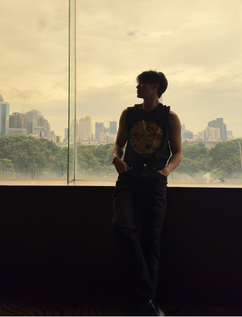 ChenRcj's tweet image. Q2