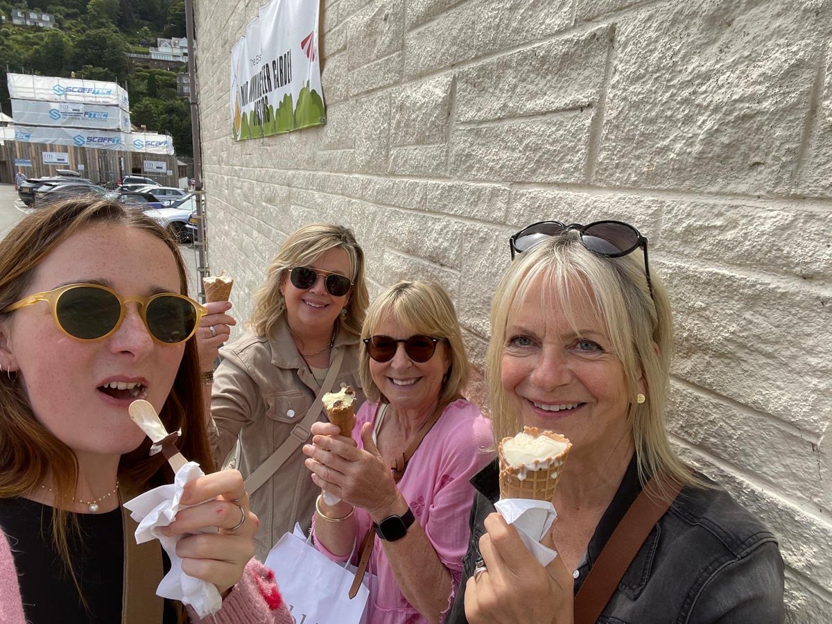Fern_Britton's tweet photo. Birthday spread over two days hence costume change 😂 ice creams in Looe and crossing the river on the ferry. I always wanted to be the Ferry Boatman since I was 4. A dream unfulfilled. What might have been ..,, ❤️❤️ https://t.co/OxHaBo7wsr