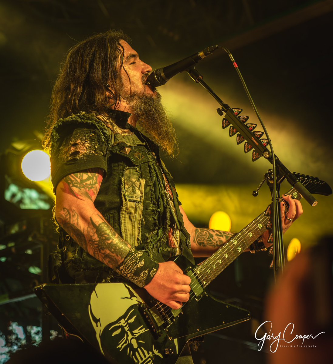 gary cooper tweet media