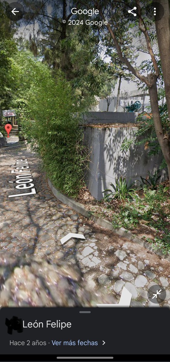 LocanoJesoan's tweet photo. @MisaacMisaac @sopitas Sale agua de ahí, porque es parte de la infraestructura que se hizo ya que va entubado el río que pasaba hace años en esa calle.
Un dato...
En ese río y en esa calle precisamente (León Felipe) Pedro Infante grabó una película. https://t.co/WUJBAevbDG