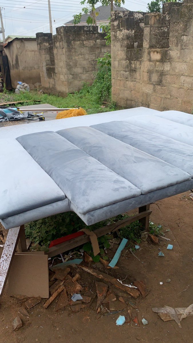 emiblowzy tweet media