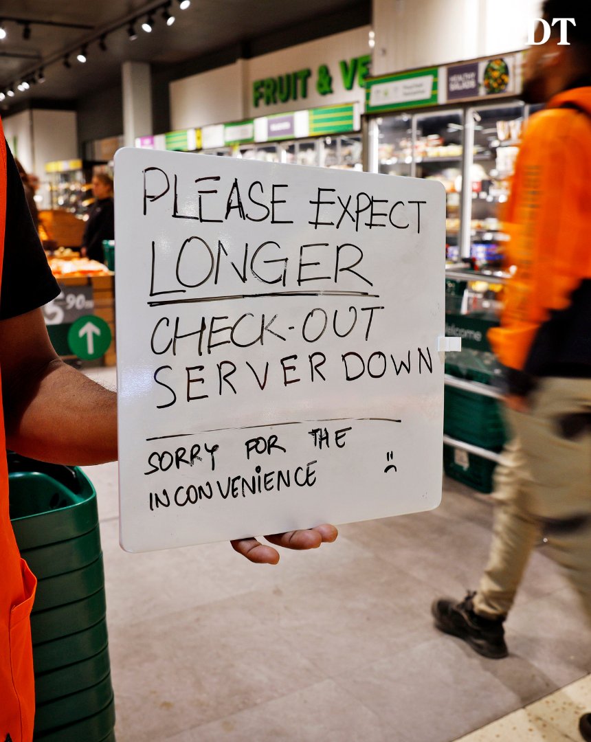 dailytelegraph's tweet photo. From #SydneyAirport to local #Woolworths stores, systems have been ground to a halt due to the global internet system crash. 

MORE INFO: https://t.co/zebf5xj10R https://t.co/bM1zCtZULw
