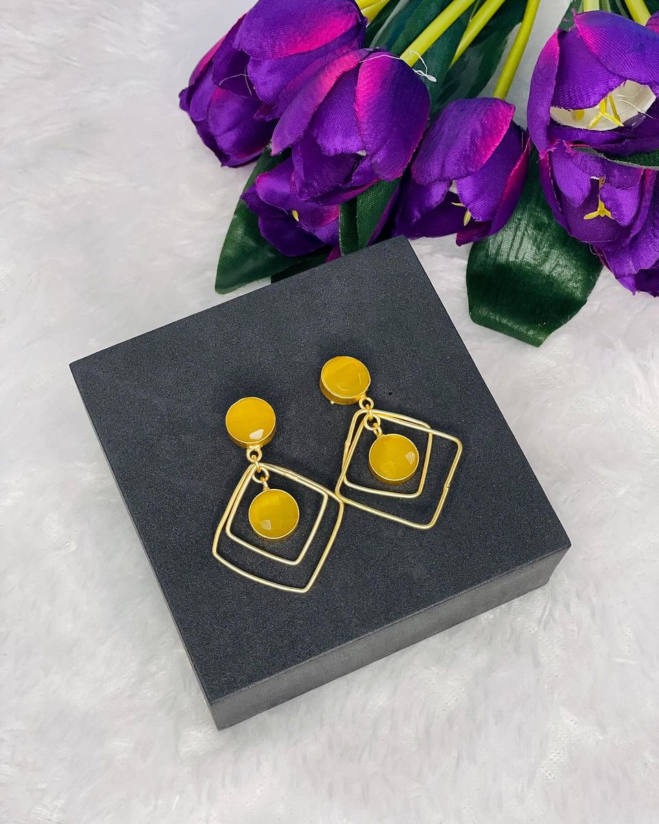 CartsJumble's tweet photo. #jumblecartsonline #earrings #earringcollection #goldenearrings #jumblecarts #jcfamily
#jc #jumblecartsfamily #TwitterWorld https://t.co/oyrZ9tDoqn