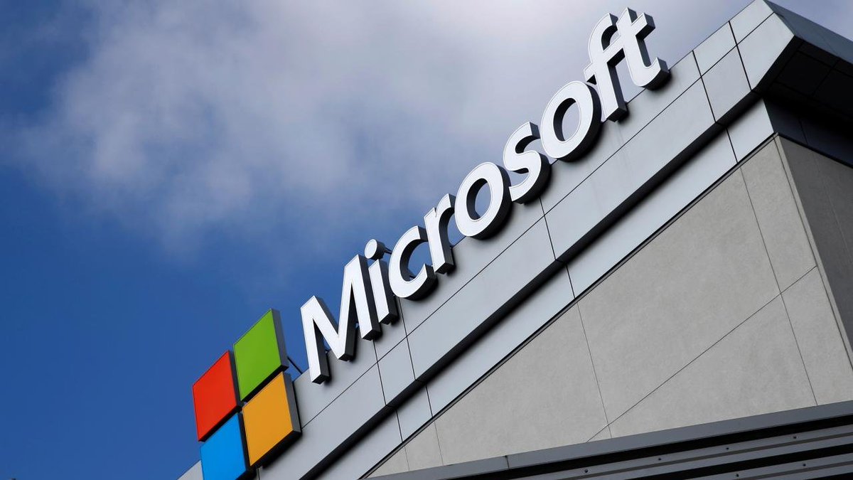 webtekno's tweet photo. Dünya genelinde Microsoft'ta yaşanan yazılımsal bir sorun nedeniyle işlemler kesintiye uğradı.

• Türkiye’de şimdiye kadar Denizbank ve Türk Hava Yolları’ndan ‘teknik aksaklık’ açıklaması geldi.
• Bankacılık sistemleri durdu. 
• Sdney Havalanında tüm uçuşlar durduruldu.
• Berlin Havalimanı uçuşları askıya aldı.
• Sky News, kesintiler nedeniyle yayın kesildi.
• Londra Menkul Kıymetler borsası kesintiye uğradı. 
• Birçok süpermarket ve AVM'de sistem kesintisi yaşandı.