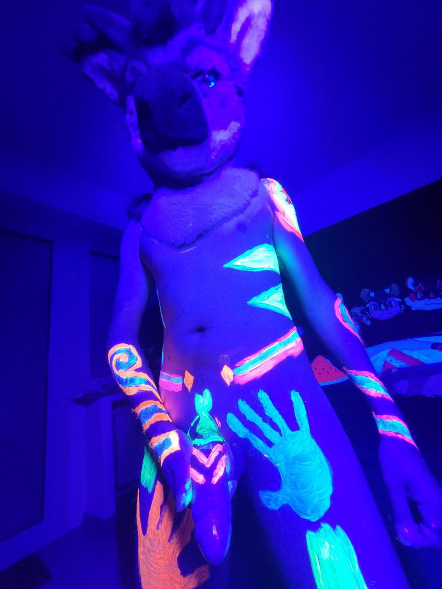 Orun_deer's tweet photo. UV Orun 🦌🎨🖌️ 🔞

The results are literally visible, the experience was damn awesome...  😈🥵

 ➡️and more to follow soon ⬅️ https://t.co/bYJXZ4Wjl3