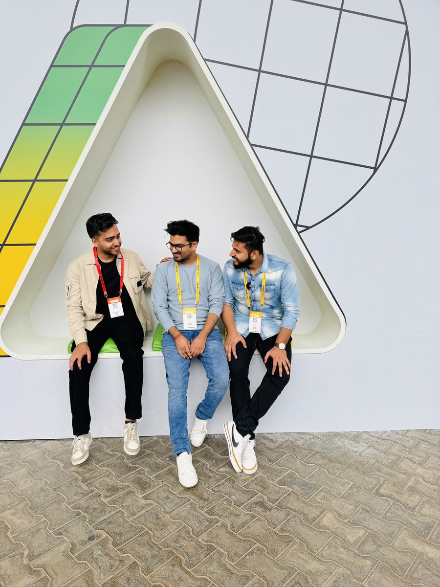 govind_am's tweet photo. Attended Google I/O, met techies, founders, and Googlers! https://t.co/idmHx4sfGF