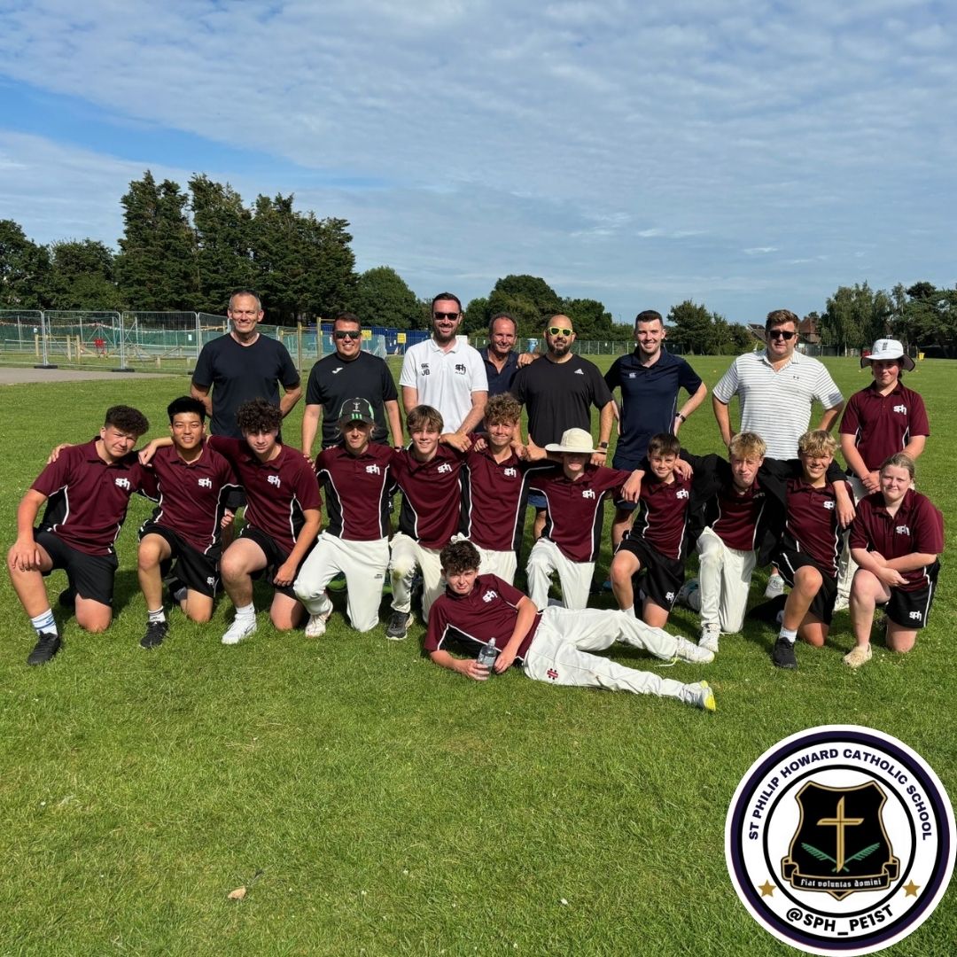 In sub continent conditions, the staff (with some help) and students battled it out for Cricket bragging rights... after a superb fielding performance from the staff (Mr Quinn having a hand in getting all his year group out!), the Under 15s posted 52/7 off their 10 overs.