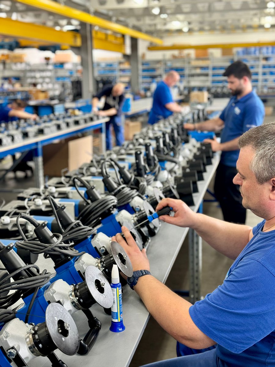 BDSMachines's tweet image. Made in Germany Plate Bevelling and Chamfering Machines.

#madeingermany #bevellingmachine #chamferingmachine #metal #fabrication #magneticdrillingmachine #welding #powertools #machinetools