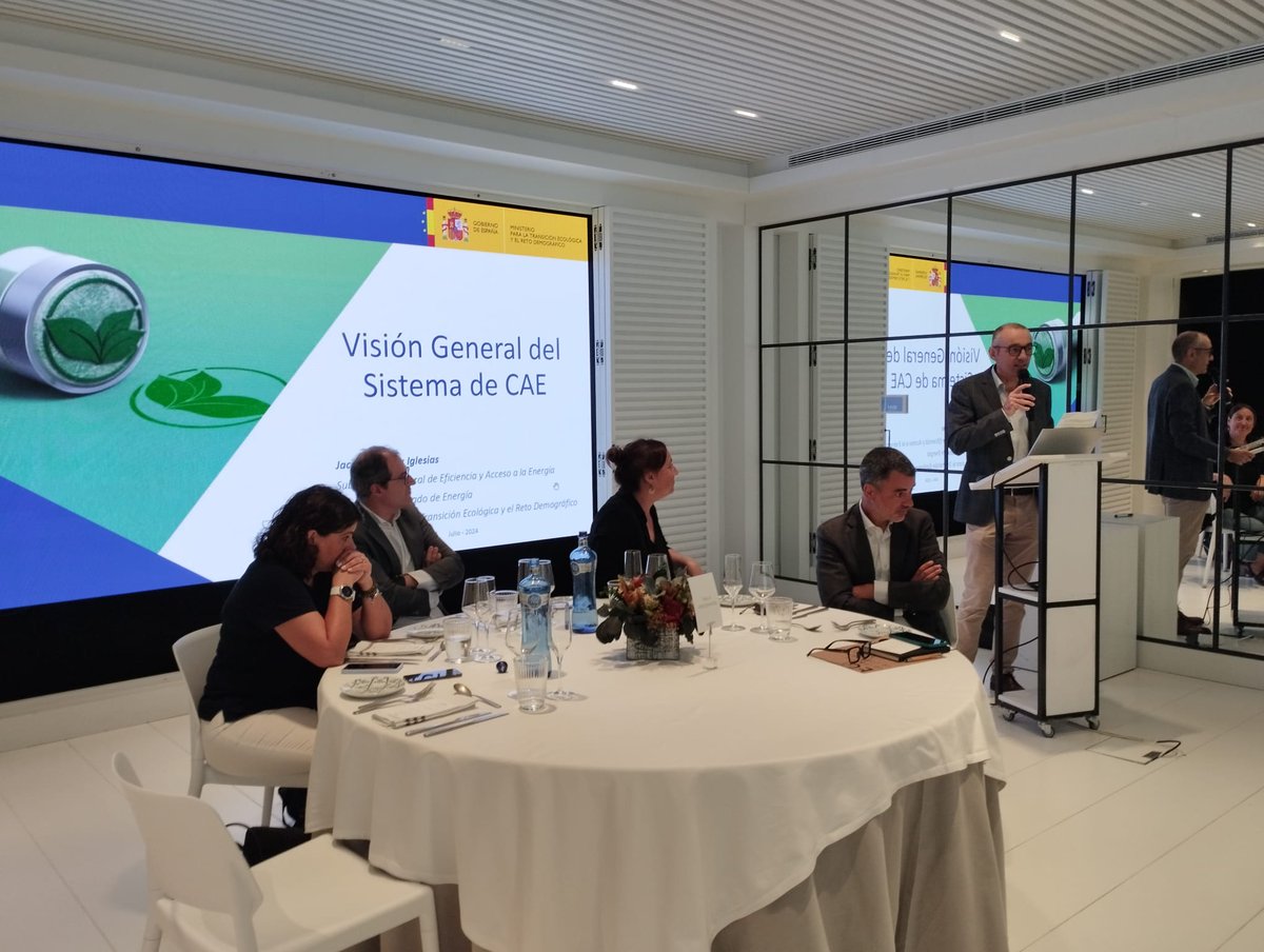 Clúster de l'Energia Eficient de Catalunya tweet media