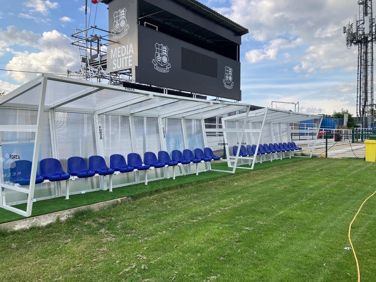 WFCSC1's tweet photo. Β£15,000 donation to @WealdstoneFC
We are delighted to announce that we have been able to fully fund the purchase and installation of the new dug outs at Grosvenor Vale
Thank you to everyone who volunteers and contributes to our fundraising
More details: https://t.co/rgiChqL1Qb https://t.co/T1U9ACVNoW