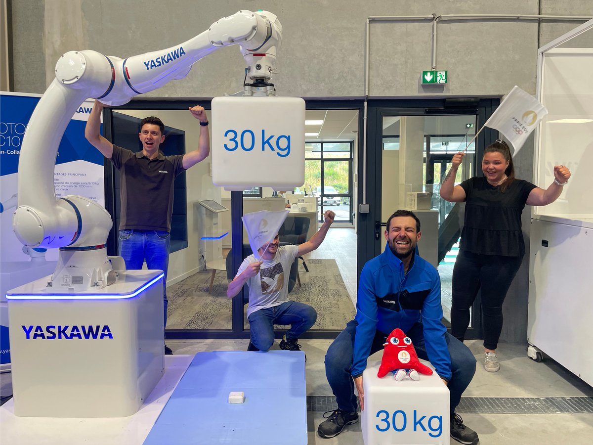 YASKAWAFrance's tweet photo. NOS COLLABORATEURS EN ACTION A L'OCCASION DES #JO2024 🦾
Nous avons l'esprit olympique chez #Yaskawa France, et aujourd'hui le sport mis à l'honneur est : l'haltérophilie 🏋️
 
Alors d'après vous, qui de notre collaborateur ou de notre robot HC30PL va remporter l'épreuve ?🥇 https://t.co/PY54HFGd3N