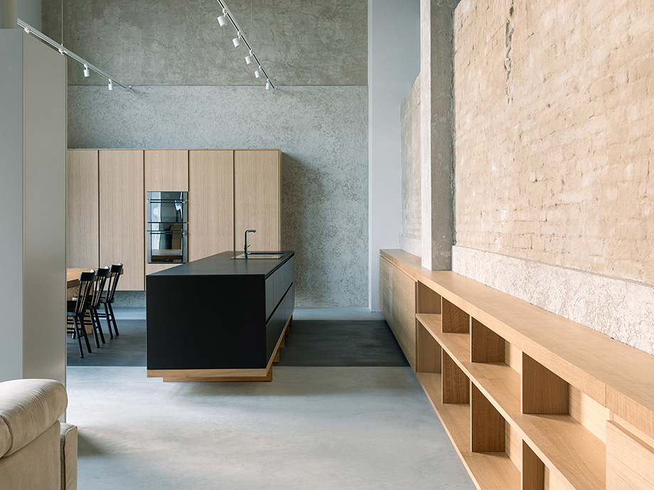 Interior_es's tweet photo. Esta semana vimos: Convertir una antigua granja en vivienda y B&amp;B / Archiplanstudio.
-> Fotografías: Simone Marcolin
-> https://t.co/TRtedDCAhJ https://t.co/8hJCoaS0YV