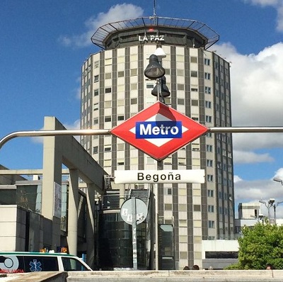 cuentahistorias's tweet photo. La zona de los juzgados de Plaza de Castilla está tan acordonada por la declaración de Begoña Gómez que fijaos hasta dónde hay que irse para aparcar https://t.co/hAPbPMgsQF