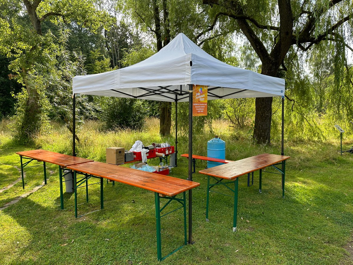 SFB 1083 (@sfb1083) on Twitter photo <a href="/SFB1083/">SFB 1083</a> and <a href="/STRL_DE/">STRL Marburg</a> are today at the summer party of <a href="/Uni_MR/">Philipps-UniversitÀt</a>!
We will show many experiments of the departments of @Chemie_UMR and <a href="/physicsMarburg/">Physics Marburg</a>.
Also, our partners from the #chemikummarburg show nice experiments for the whole family!
See you there today at 2 pm! <a href="/SFB1083/">SFB 1083</a> and <a href="/STRL_DE/">STRL Marburg</a> are today at the summer party of <a href="/Uni_MR/">Philipps-UniversitÀt</a>!
We will show many experiments of the departments of @Chemie_UMR and <a href="/physicsMarburg/">Physics Marburg</a>.
Also, our partners from the #chemikummarburg show nice experiments for the whole family!
See you there today at 2 pm!