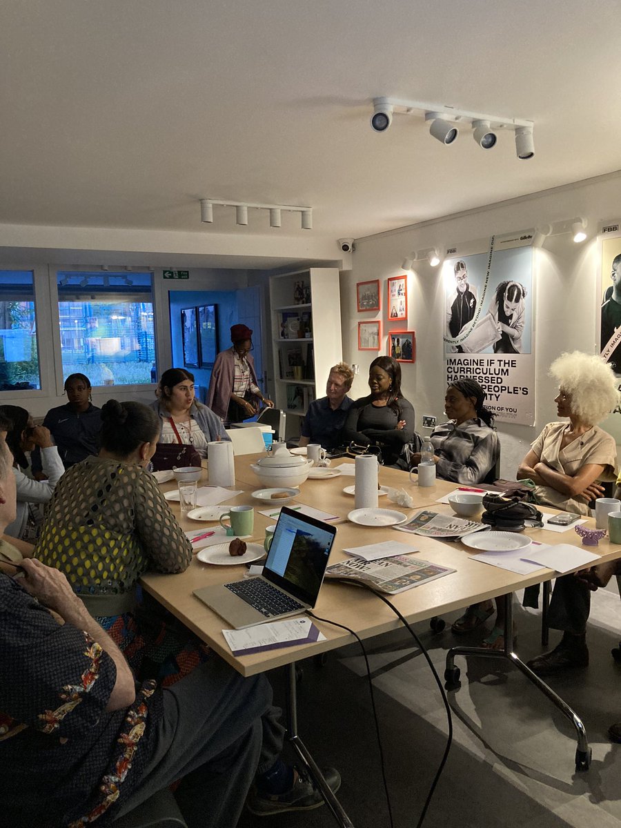 CelebLM's tweet photo. Final session of our ‘Peace is a Feeling’ gatherings in #Brixton The theme was Gratitude - appreciation is the first step, then gratitude can follow effortlessly #FridayVibes watch this space for the next round of workshops! https://t.co/PSbey5mAin