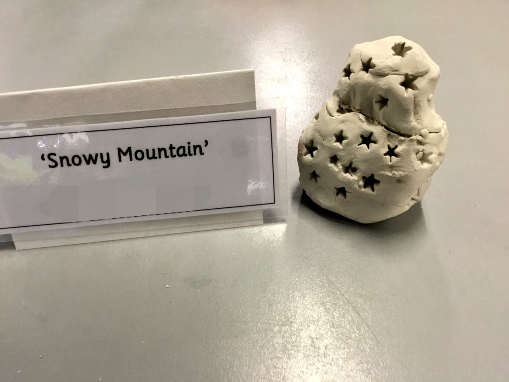 AlbionPrimary's tweet photo. Children in Reception have been learning about the scuptlor Barbara Hepworth in their art lessons. In honour of her work, they have created their own nature-inspired, abstract clay sculptures. Aren't they fantastic!
#APSEYFS
#APSart
#APScreativity https://t.co/GKt4wUangW