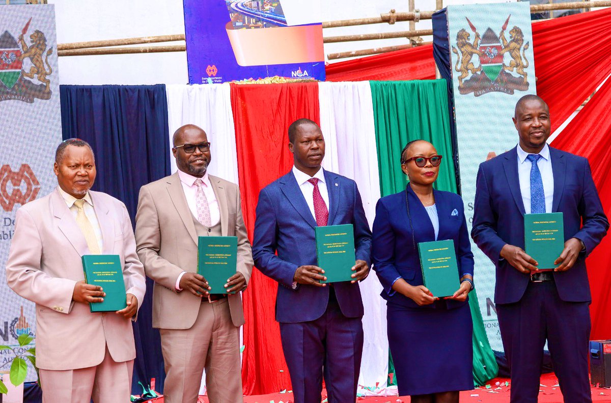 OkowaNashon's tweet photo. DO YOU know who the person on the extreme left is? That is Prof. Rukwaro, he was the Chairman of the Building Code Committee at @ncakenya. But that’s not my point, Prof. who is an Architect is considered one of the founders of the Construction Management course at University of Nairobi, both masters & undergrad. He taught me as well. But here we are, they don’t know who Project and construction managers are. 
#AmendBuildingCode
#OccupyNCA