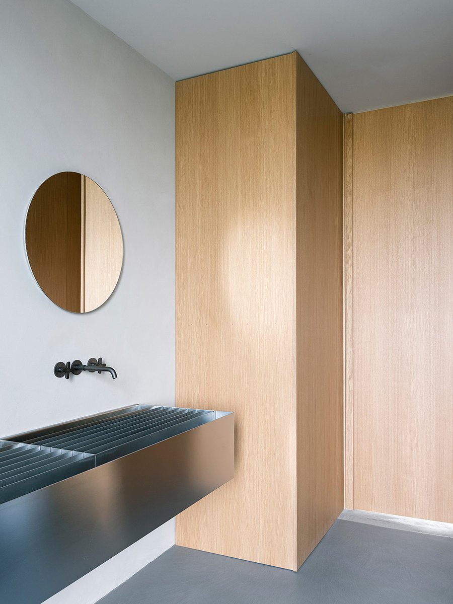 Interior_es's tweet photo. La Casa ID es fruto de la #reconversión, realizada por @Archiplanstudio, de una antigua granja en un espacio mitad vivienda y mitad B&amp;B.
-> Fotografías: Simone Marcolin
-> https://t.co/TRtedDC2sb
-> #arquitectura #arquitecturainterior #casas #Mantua #Italia https://t.co/QoVn77ohPW