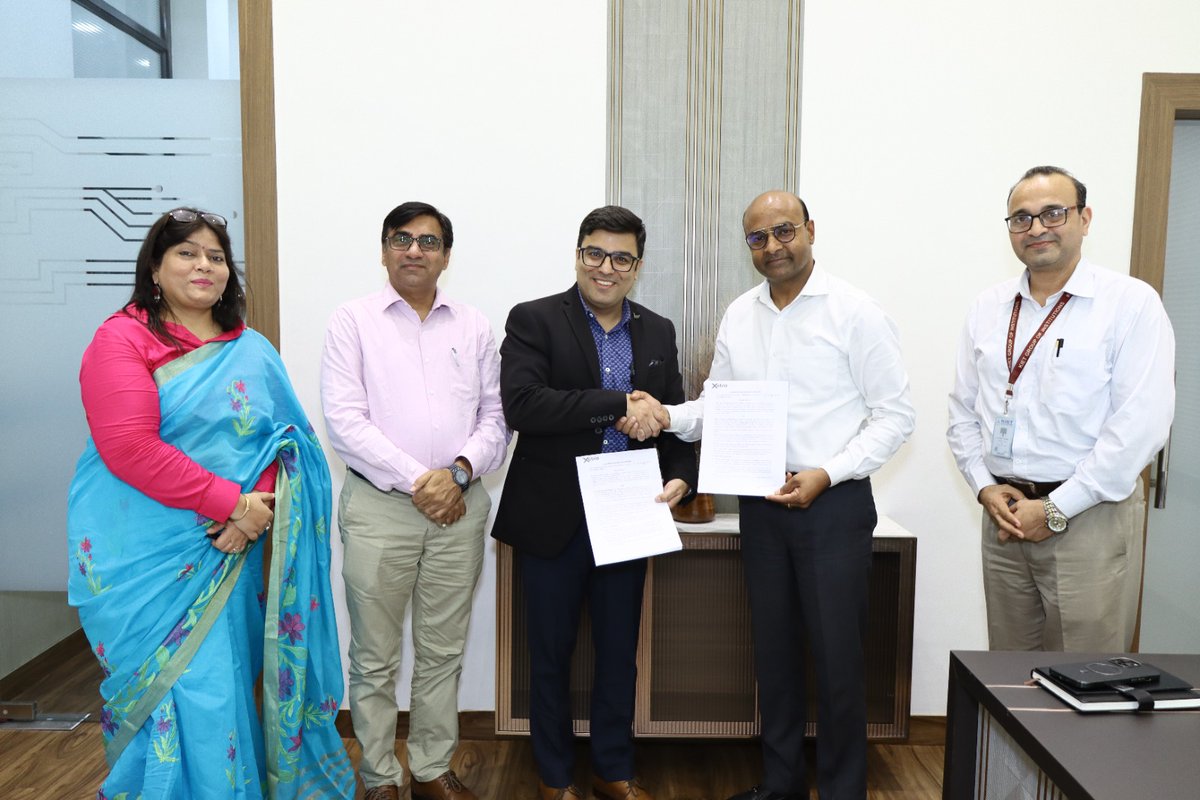 Kiet_edu's tweet image. On July 17, #KIET_Group_of_Institutions signed an #MOU with #Xebia to offer specialized courses aligned with industry needs. 
#kiet_group_of_institutions #KIETGZB #kietengineeringcollege #KIET #AKTU #AICTE #Innovation #IndustryAlignment #SkillEnhancement #Education