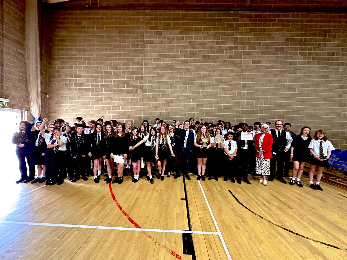 Well done to Mr Jinks and Dahl House who were crowned over all SRA House Cup winners 23-24. Massive achievement, well done to everyone involved! 🔴