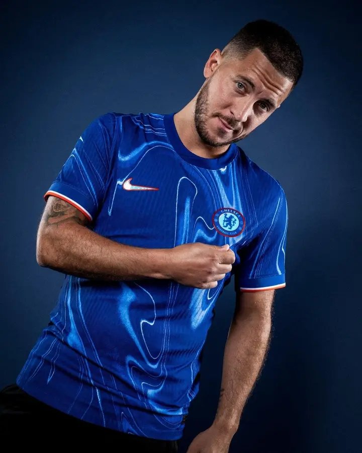 Official Matchday kit Inspired by ifipuna fyaba Power Tools logistics. Is this your GOAT <a href="/PrinceKwesi7/">Prince Kwesi 🇿🇲🇬🇭</a>  ?