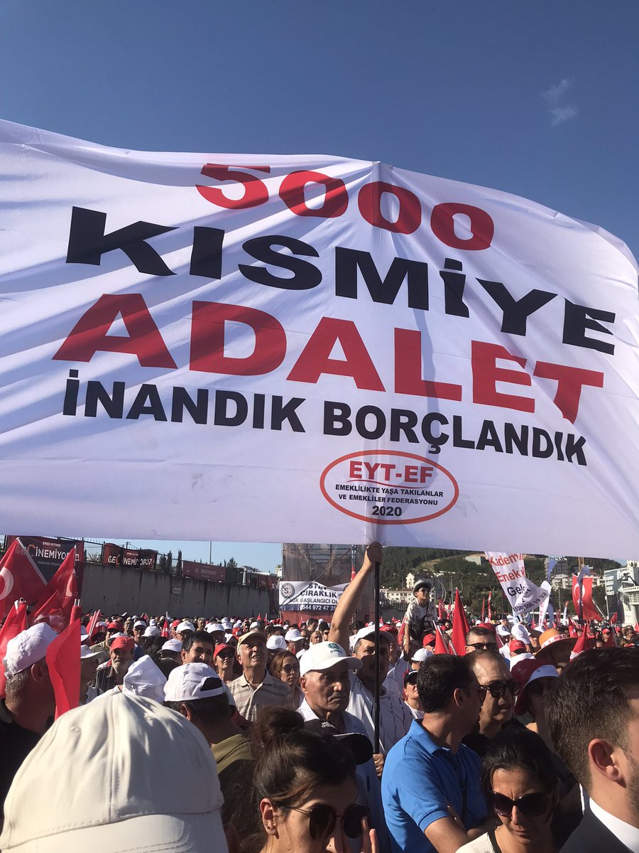 tuncay17yenice1's tweet photo. Unutanlar olsada biz unutmadık

5 bin prim günü ve kısmi emeklilik EYT nin kanayan yarasıdır

5 bin prim günü ve kısmi emeklilikte haklar verilmedi 

#5000KısmininHaklarıNerede 
#EmekliAçErkenSeçimŞart https://t.co/tHzY0cdWE1