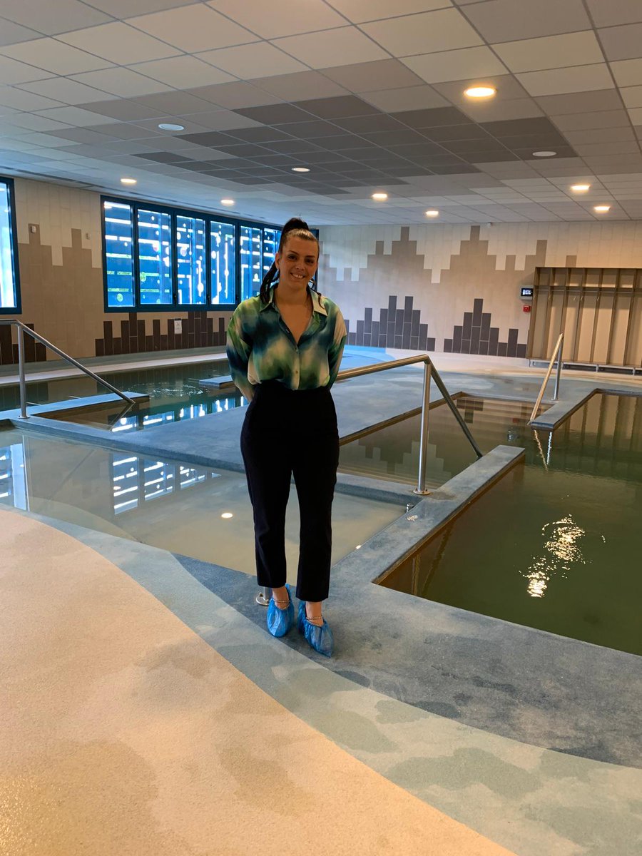 stephhuin's tweet image. 📻 [Série de l'été]

La quatrième semaine de diffusion de "Thermes d'Auvergne" sur @FBAuvergne s'est achevée aujourd'hui
L'intégralité des épisodes consacrés à la station de @Chatel_Guyon est disponible en replay

francebleu.fr/emissions/ther…

#thermalisme #chatelguyon